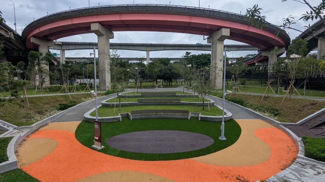 平鎮區平鎮運動公園遊戲場景觀改善工程